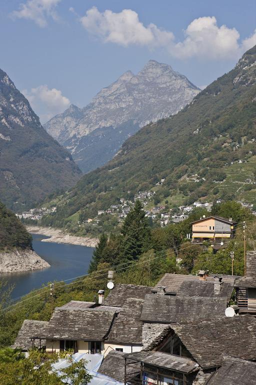 Hotel Al Lago Vogorno Eksteriør bilde